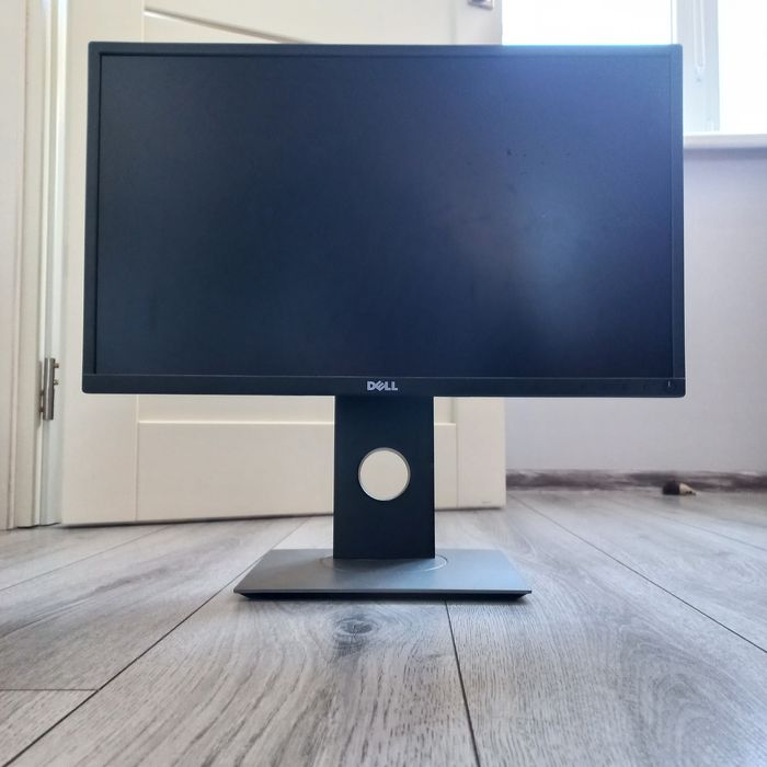 Монитор Dell P2317H 23 дюйма Full HD (1920× 1080)