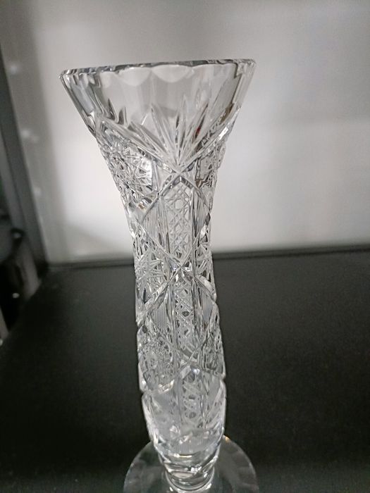 Ładny wazon kryształowy