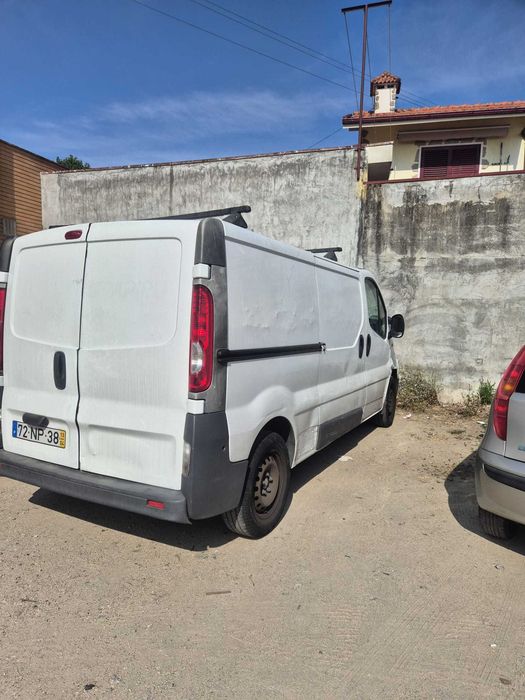 Carrinha Renault Trafic485623975673876484