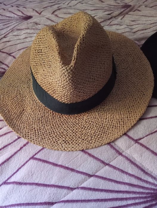 Chapéus em óptimo estado de conservação