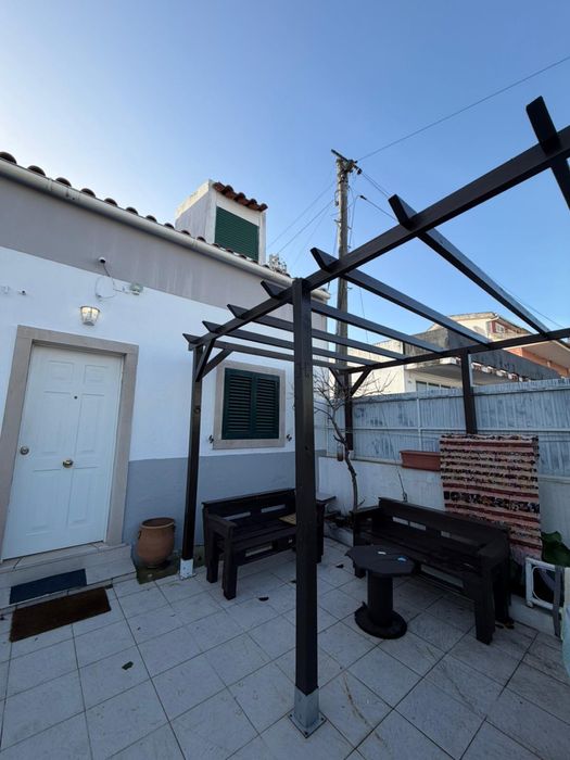 Arrenda-se quarto Estoril/Cascais