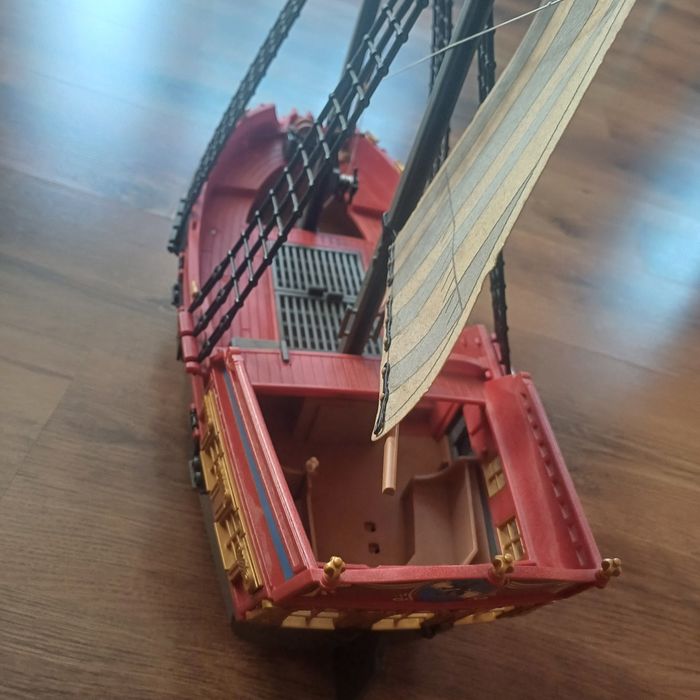 Statek piracki Playmobil