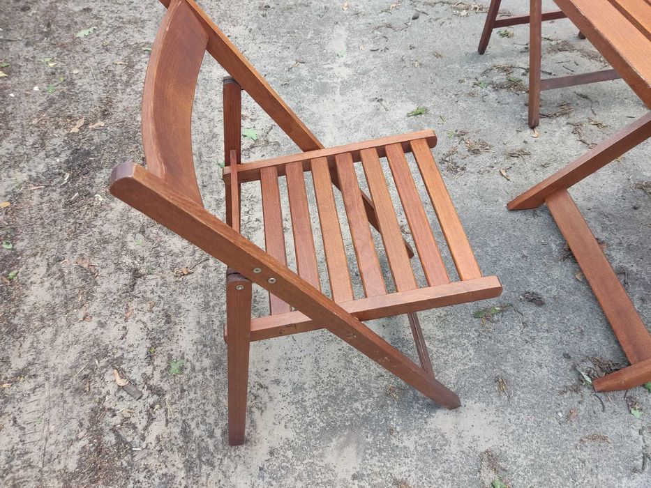 Складной раскладной стол и 4 стула дерево