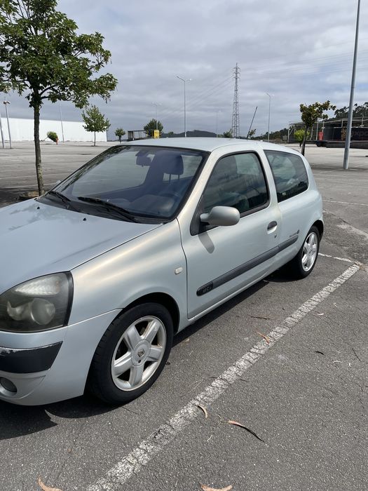 Renault Clio 2003
