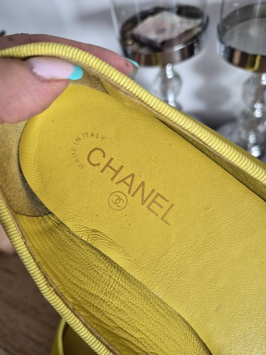Balerinki Chanel 41 żółte skórzane