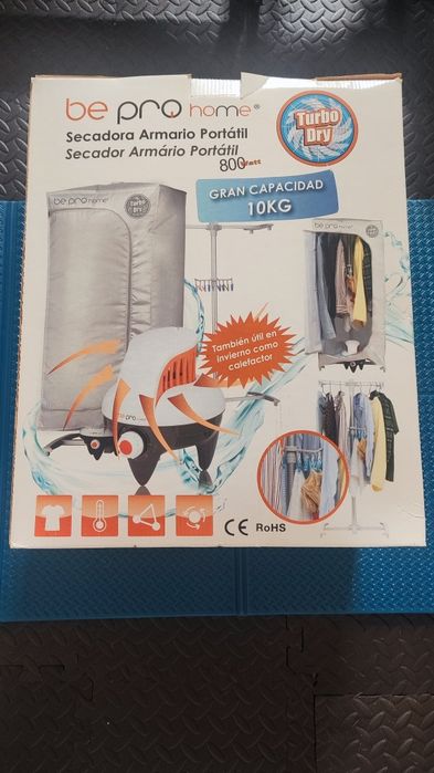 Secador de roupa portátil, funciona também como aquecedor. Usado mas em bom estado.