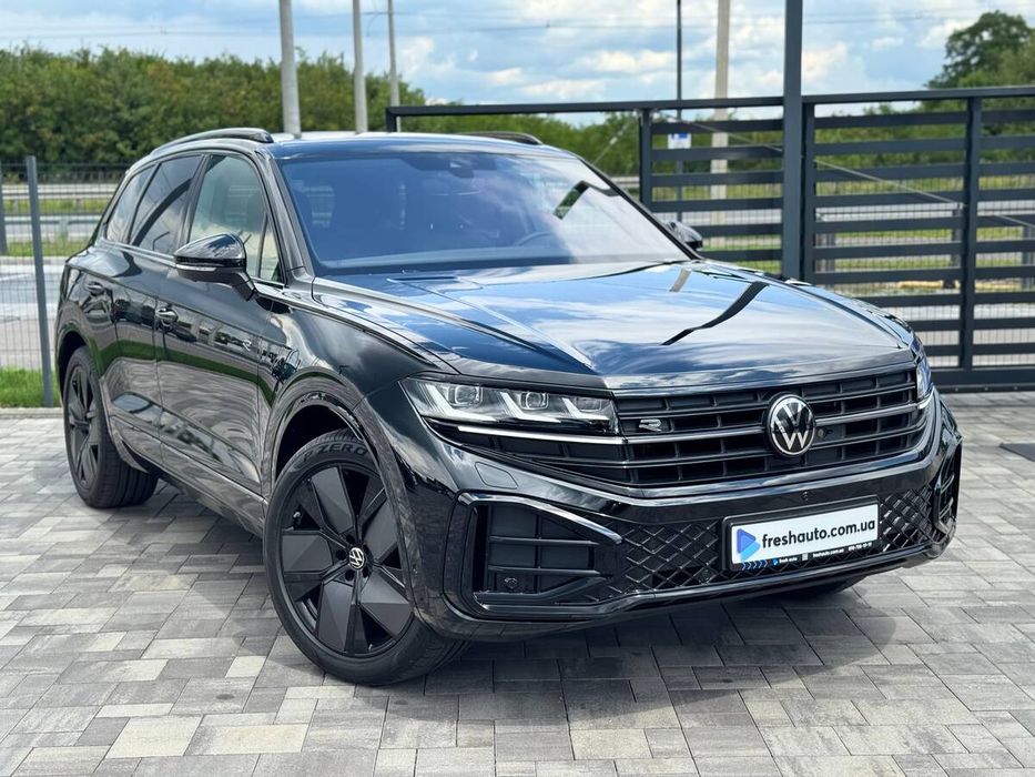 Volkswagen Touareg PLATINUM EDITION 2026 freshauto