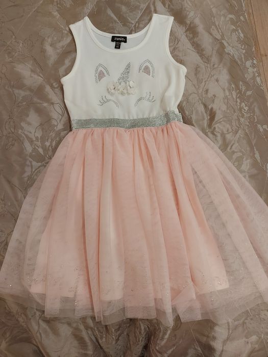 Biało różową sukienka bez rękawa