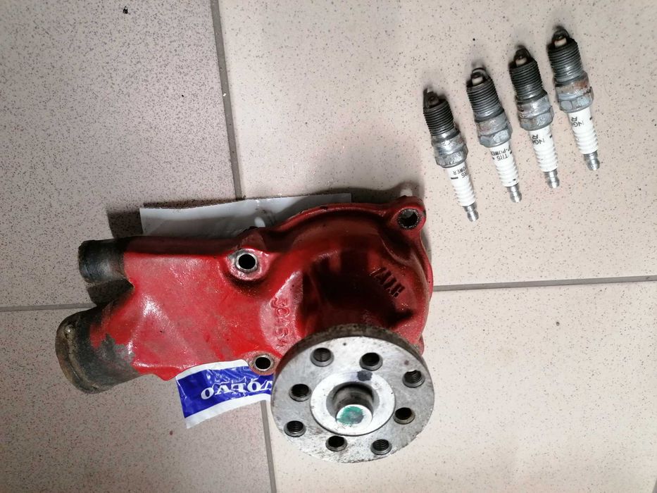 Pompa wody Volvo penta 3.0 plus świece