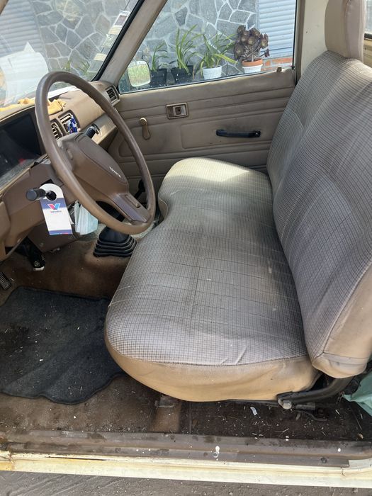 Toyota Hilux 2.4D