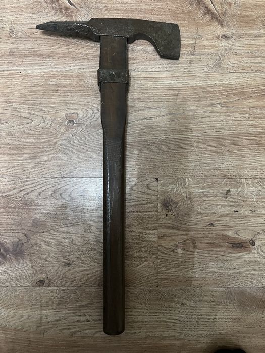Stary toporek strażacki