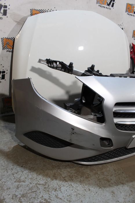 Frente completa MERCEDES-BENZ Classe A (W176)