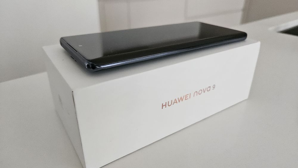 Huawei Nova 9 como novo