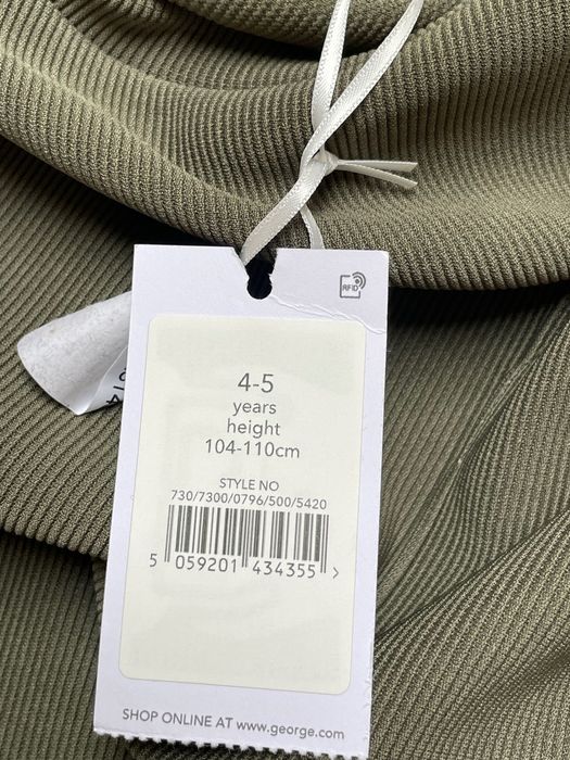 104 110 George Billie Faiers komplet prążkowany tshirt joggersy khaki