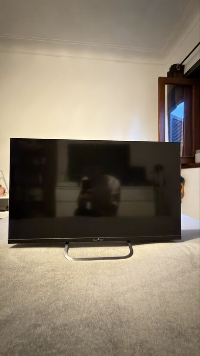 Smart TV 32" Smart Tech Android TV (Modelo 32HA10V3) - Como Nova