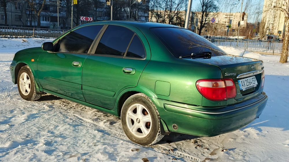 Продам Nissan almera автомат