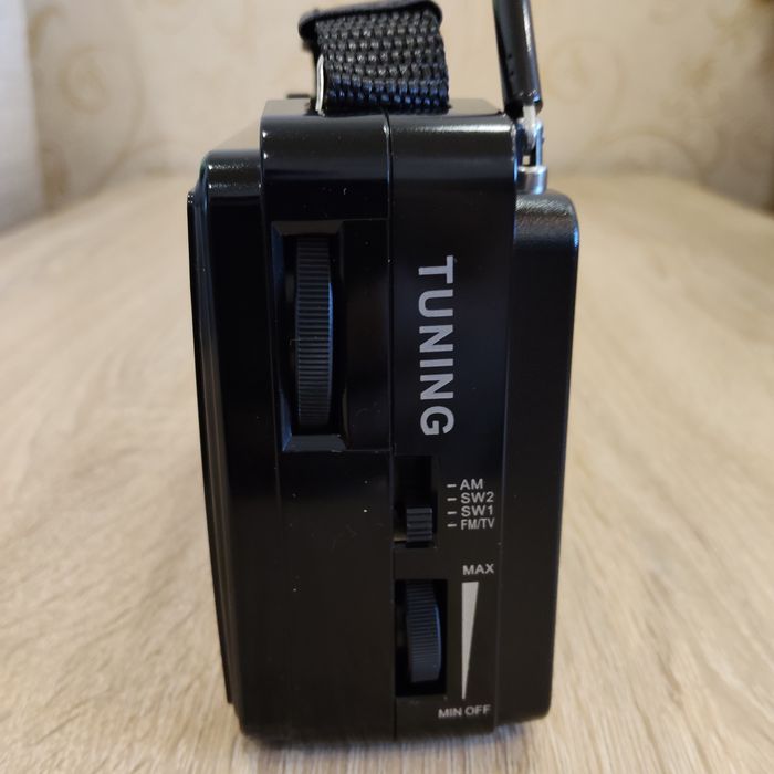 Радиоприёмник COLON RX-А06AC — надёжный, мощный приём, 5 диапазонов