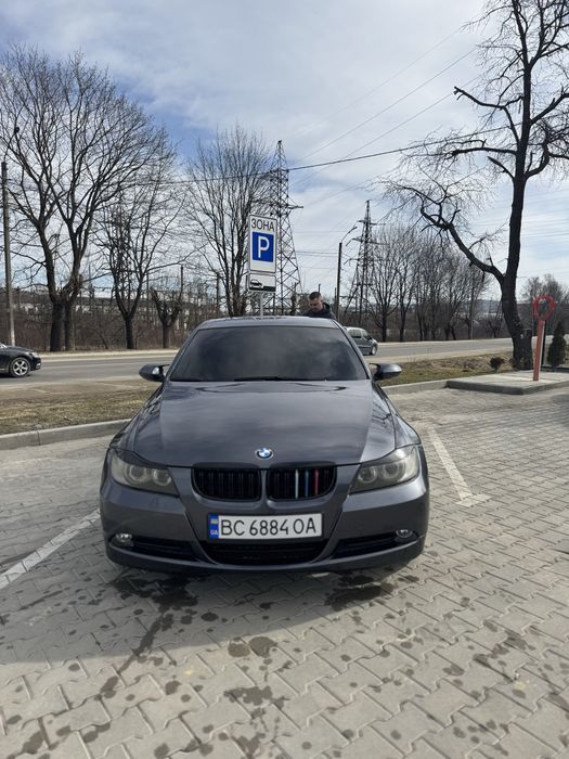 BMW E90-318d-N47.