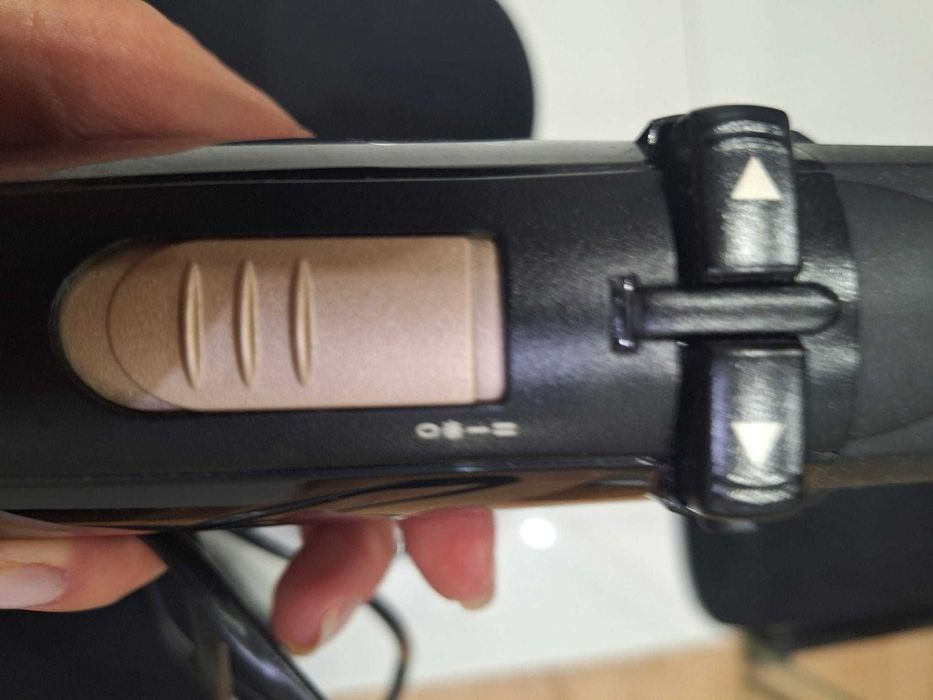 Lokówko suszarka obrotowa  BaByliss AS962e