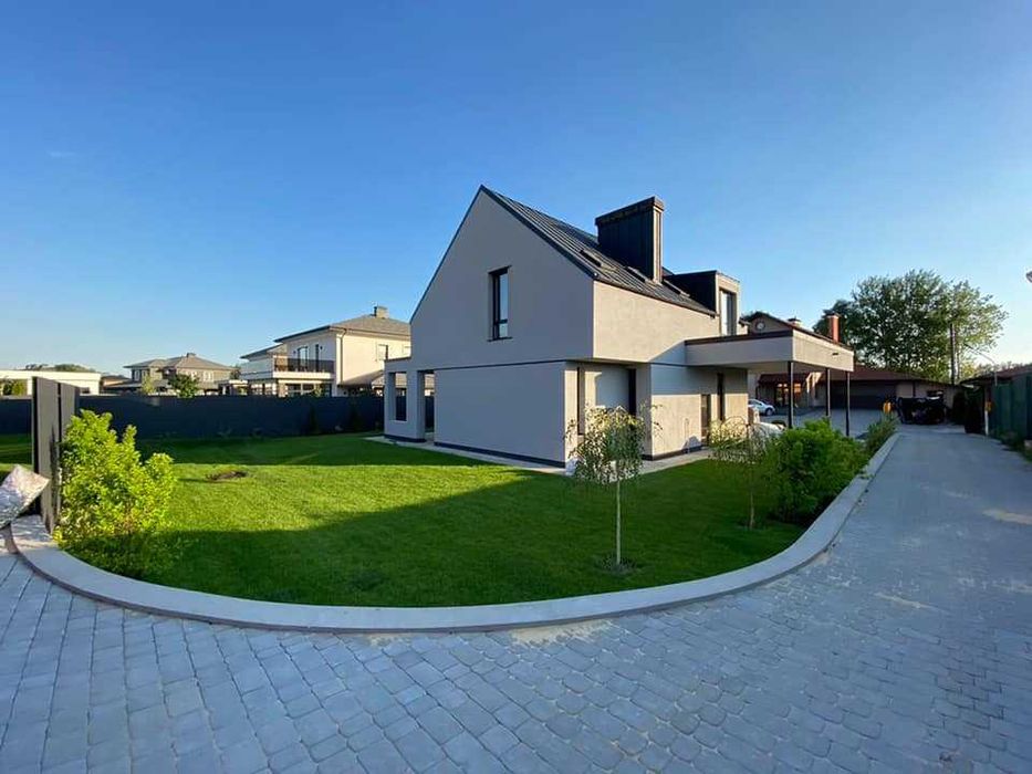 Продам Современый Дом в коттеджном городке Green Town .