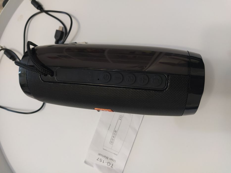 Портативна колонка чорного кольору  tg- 157