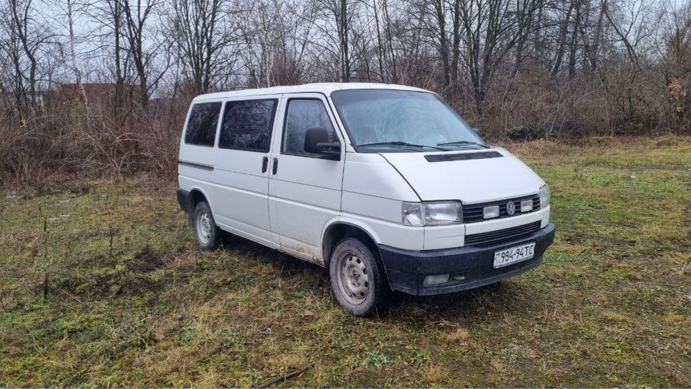Volkswagen Transporter Caravelle 1993 2.5 газ/бензин