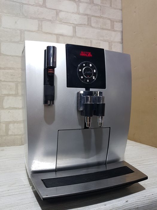 Кавоварка кавомашина JURA IMPRESSA J9 Piano White One Touch