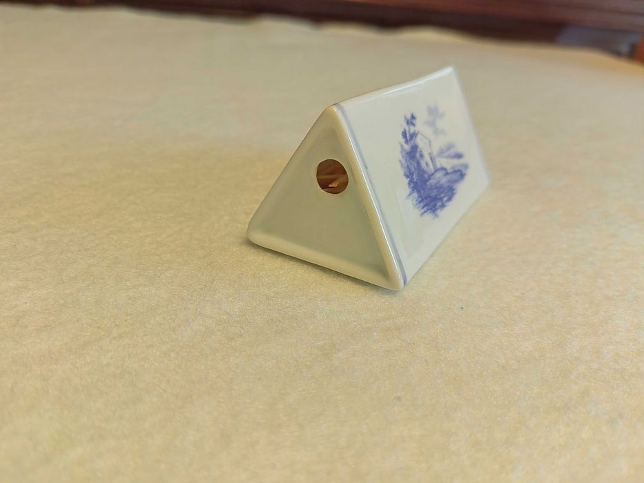 Paliteiro Triangular Vintage Vista Alegre (Carimbo 1947-1968)