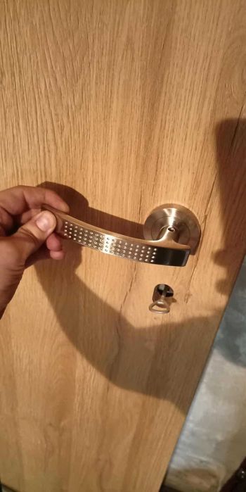 nowe drzwi wewnętrzne lewe 80 bez OSCIEZNICY!