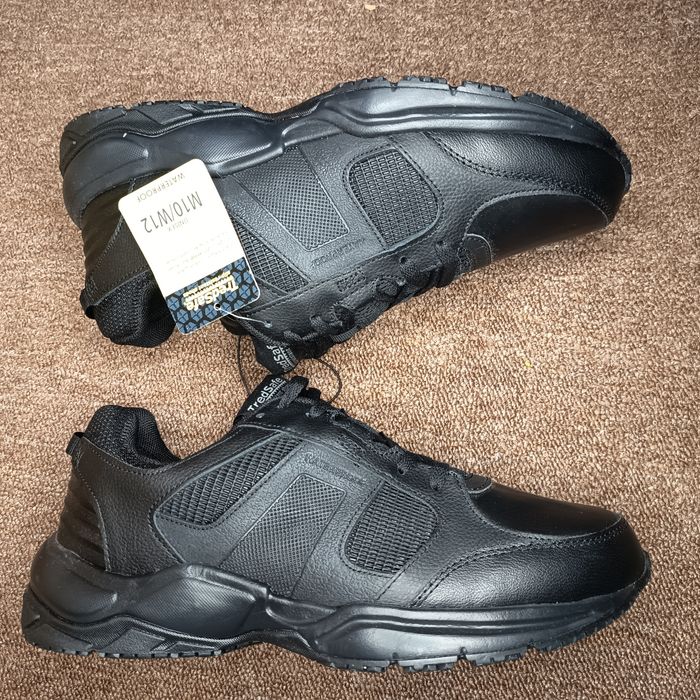 37-44. Непромокаючі термокросівки Tredsafe Waterproof