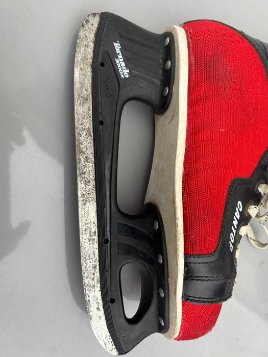 Łyżwy hokejowe Cantop Tornado 3000. Rozmiar 41