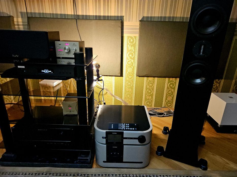 Підсилювачі Classe CA-3200 / Classe Cp-800.