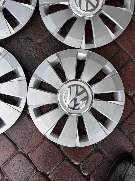 Volkswagen UP ORYGINALNE KOŁPAKI na spinki KOMPLET '15