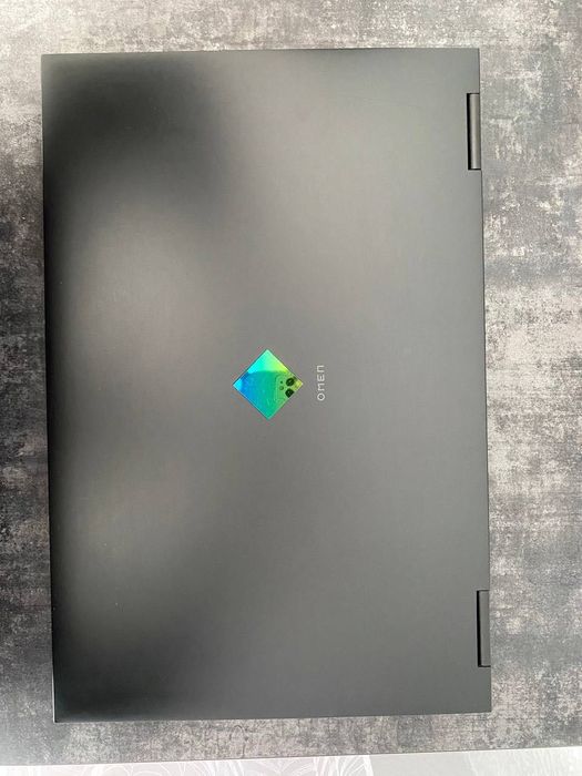 HP Omen 17 i5 RTX 3060