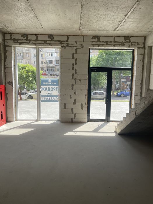 ФАСАД! Двухуровневое Помещение 150 метров! ЖК VIA ROMA!