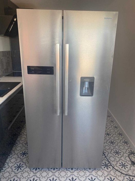 Frigorífico Americano Confortec CF695SBSXD Semi Novo (ótimo estado)