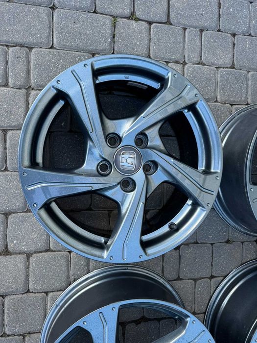 Alufelgi 17" OEM Honda 5x114,3 Grafitowe