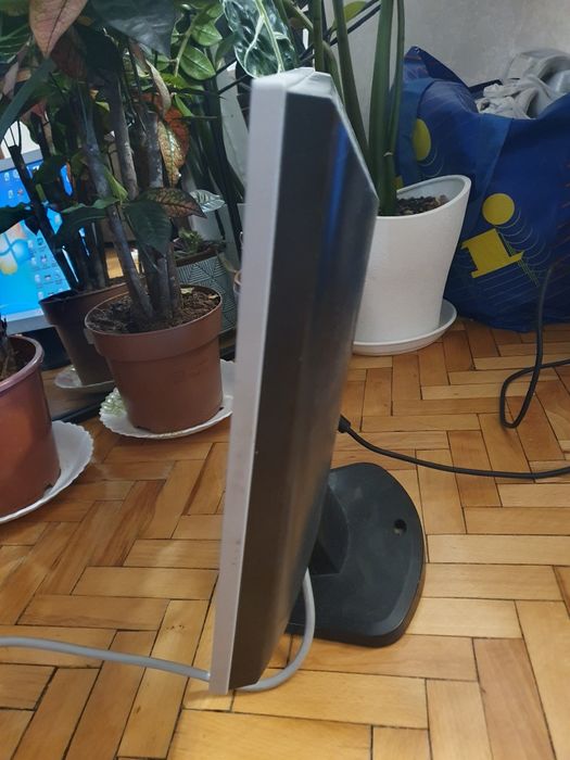 Монітор Samsung SyncMaster 710V
