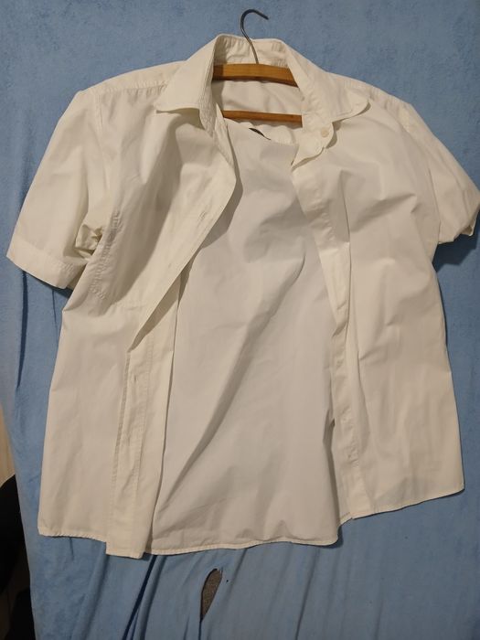 Koszula biała z kołnierzem i krótkim rękawem