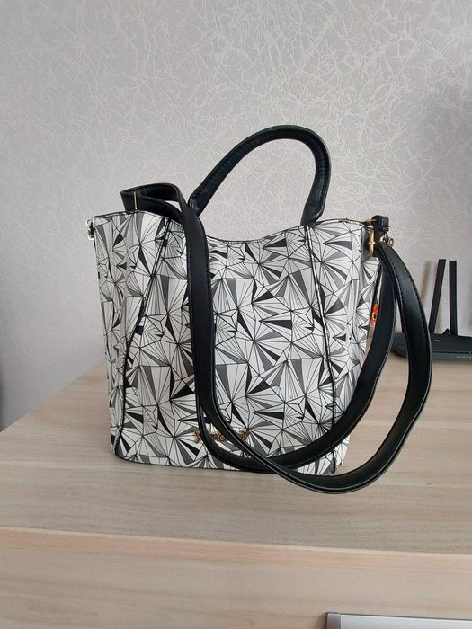 Нова сумка- шопер yamamay Італія