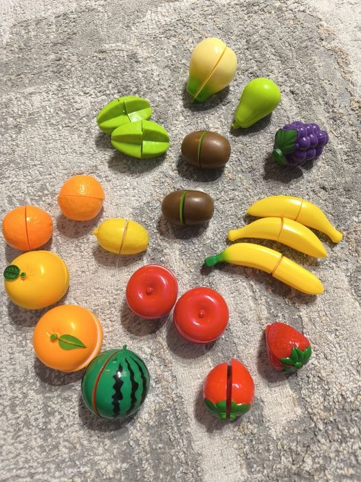 Дитячі овочі, фрукти,випічка та бургери