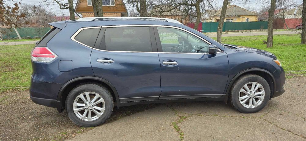 Nissan Rogue SV AWD 2015