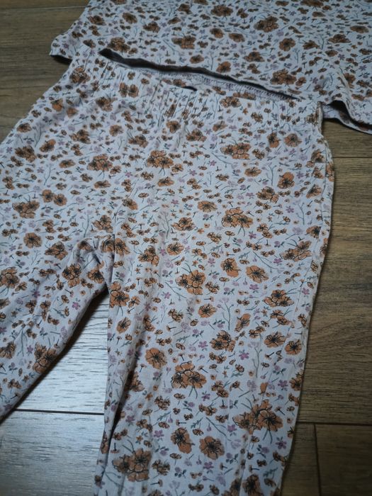 Piżamka komplet dla dziewczynki, r. 98/104