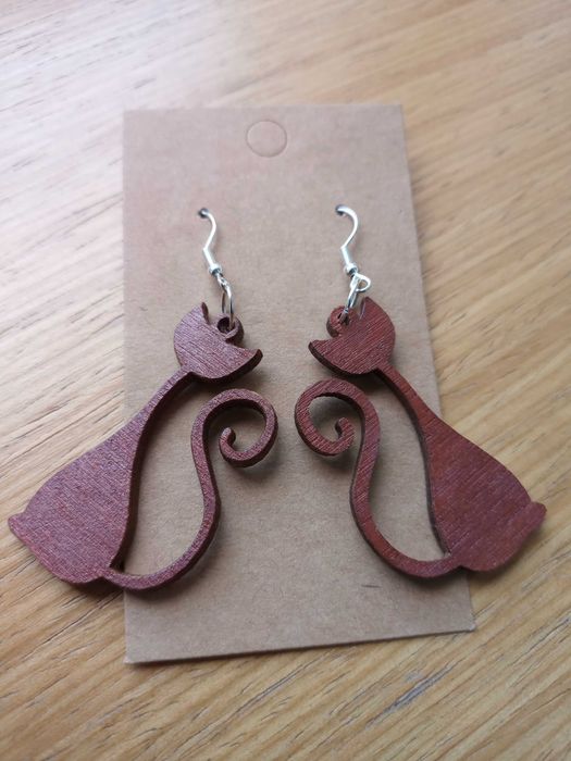 Kolczyki drewniane koty - malowane ręcznie