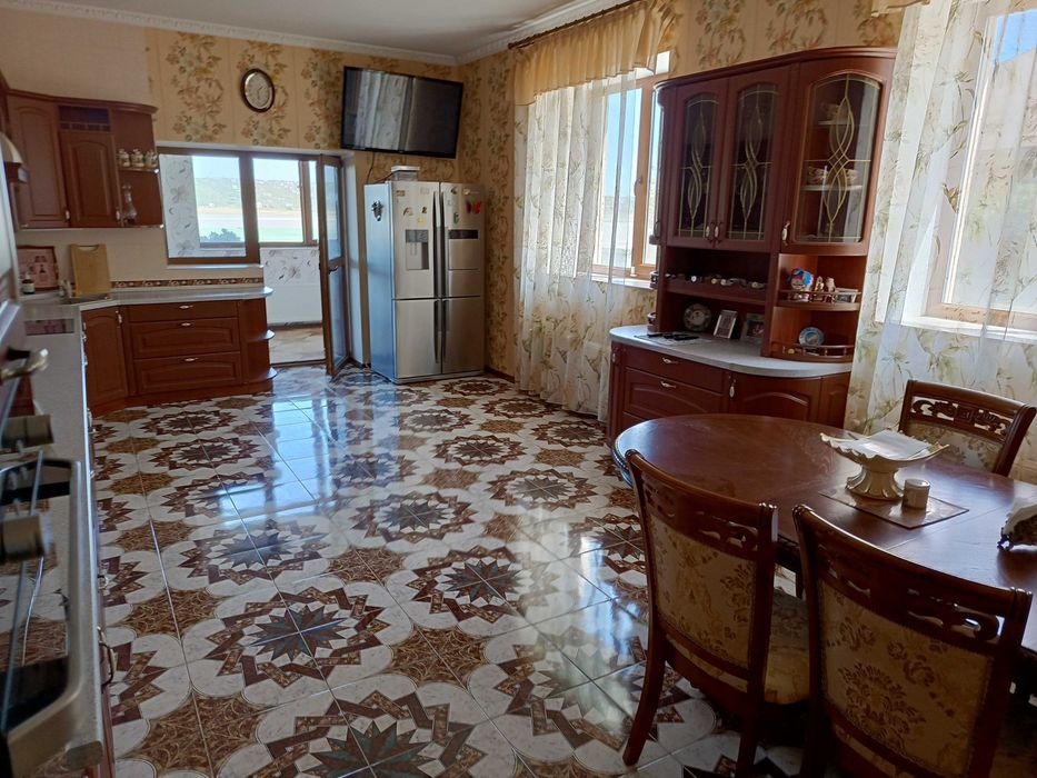 Прекрасный дом от собственника 24 сотки берег Хаджибеевского Лимана