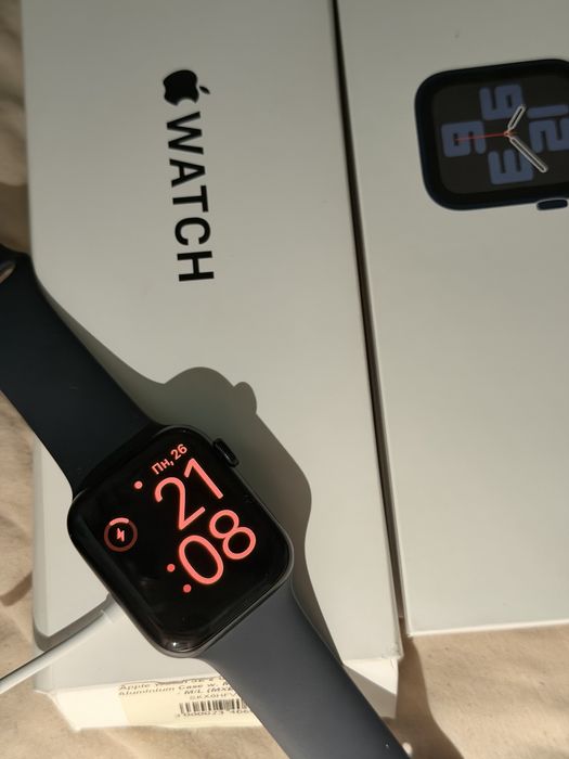Apple Watch SE 2 GPS 44mm  2024