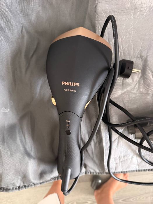 Відпарювач Philips 7000 Series