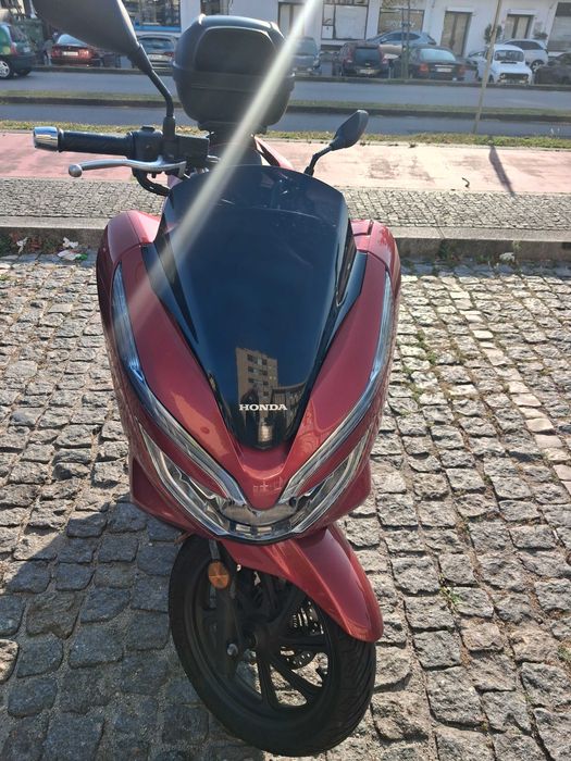 Honda PCX Junho 2020 11850 KM