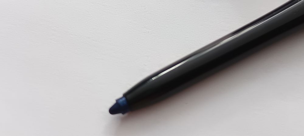 Kredka diamentowa do oczu Avon Twilight Sparkle