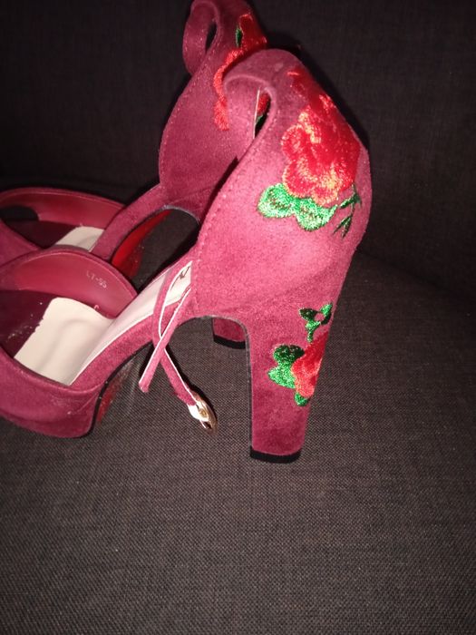 Туфлі нові 37, 38розмір